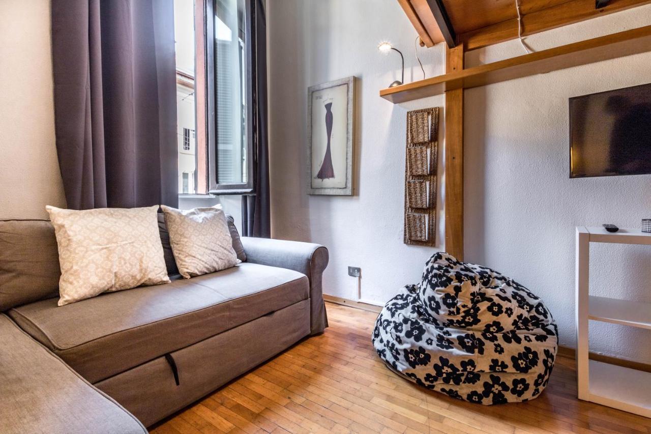 شقة Joivy Splendid Flat In Perfect Centre ميلان المظهر الخارجي الصورة