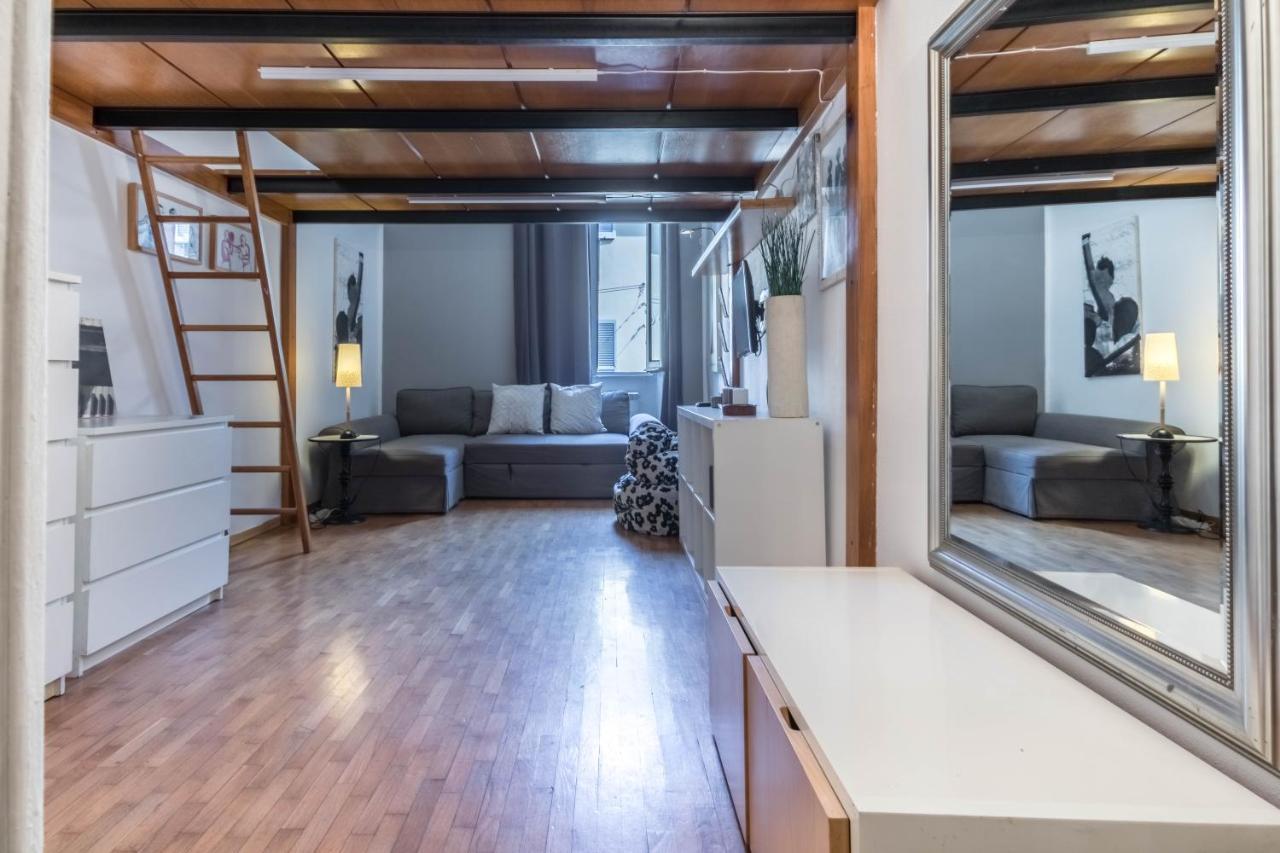 شقة Joivy Splendid Flat In Perfect Centre ميلان المظهر الخارجي الصورة